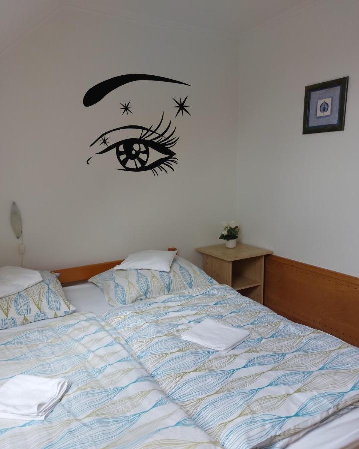 Apartmancentrum Gyula Exteriér fotografie