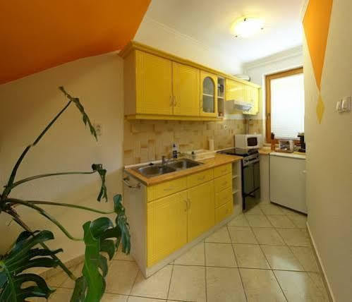 Apartmancentrum Gyula Exteriér fotografie